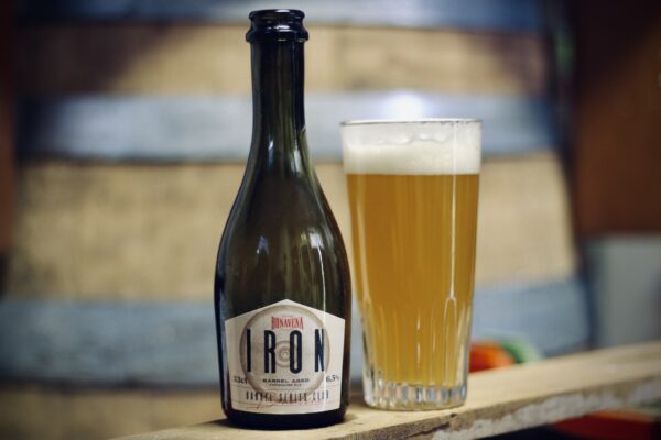IRON Farmhouse Ale BA 33cl - immagine 2